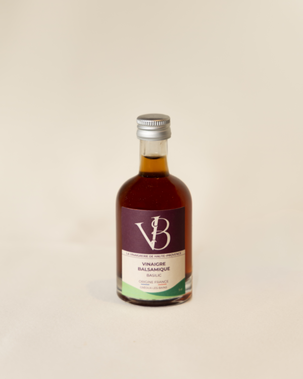 Mignonnette de vinaigre balsamique au basilic Mignonnette de vinaigre balsamique au basilic – 5 cl – La Vinaigrerie de Haute-Provence